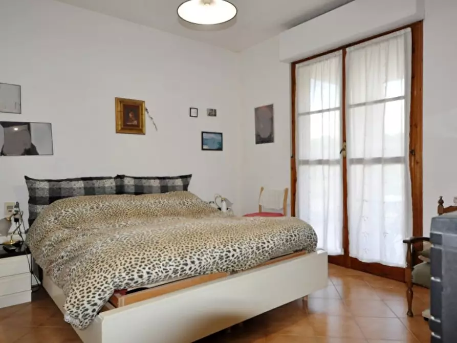 Immagine 6 di Casa indipendente in vendita  in viale Matteotti a Montevarchi