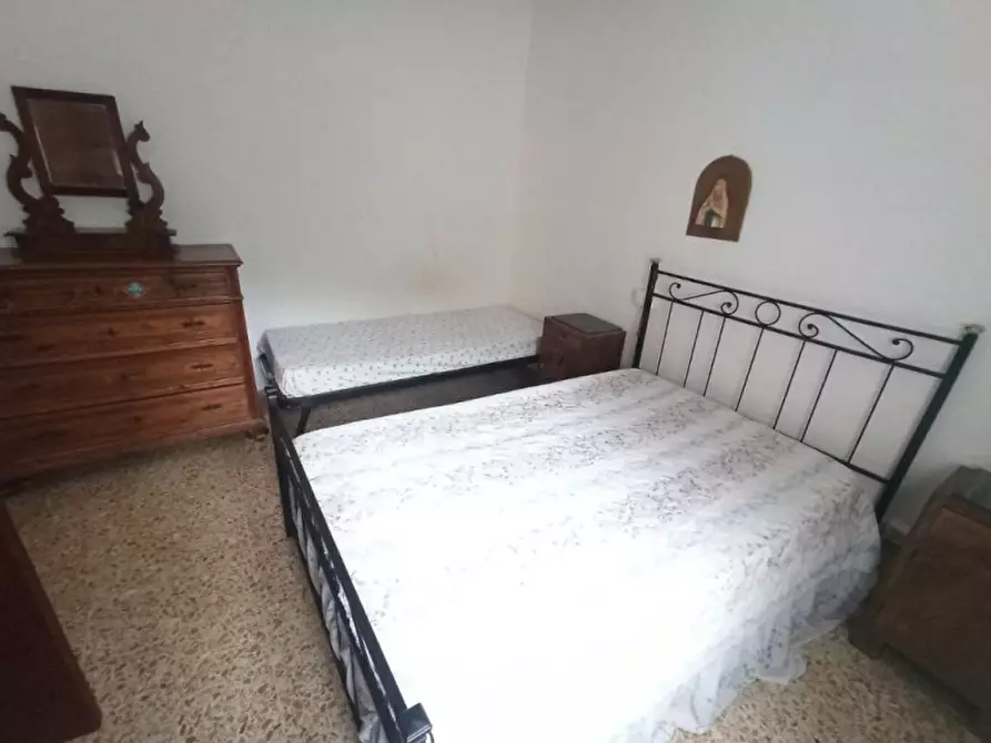 Immagine 10 di Appartamento in vendita  a Castiglione Del Lago