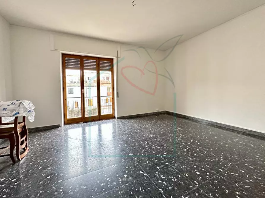 Immagine 5 di Appartamento in vendita  in Via Circonvallazione a Sarzana