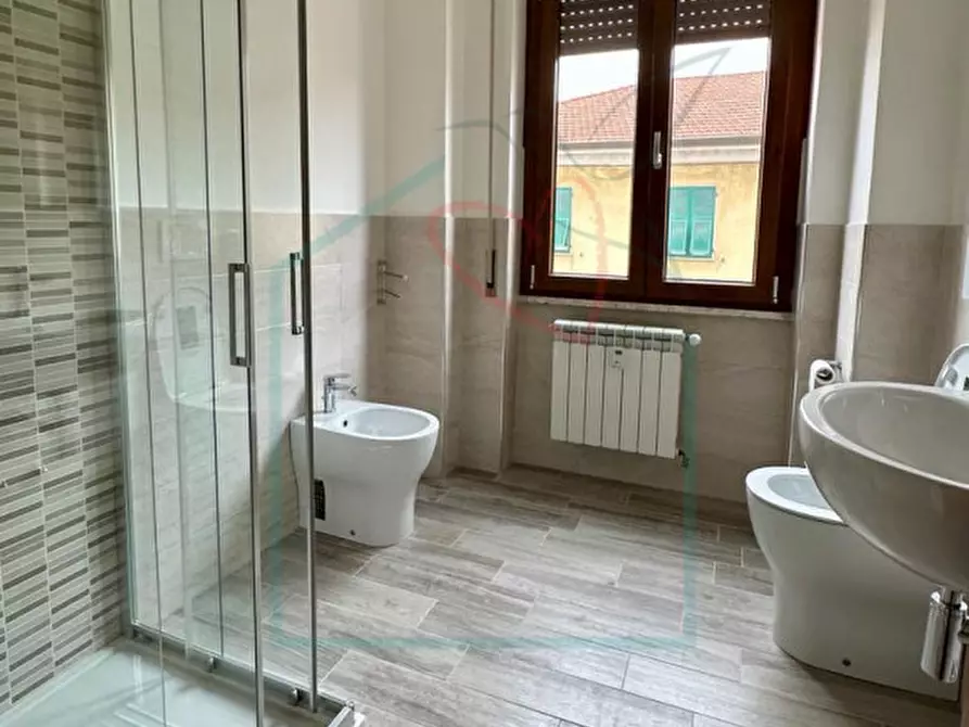 Immagine 9 di Appartamento in vendita  in Via Circonvallazione a Sarzana