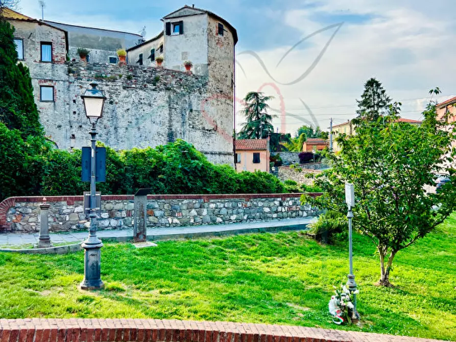 Immagine 10 di Appartamento in vendita  in Via Circonvallazione a Sarzana