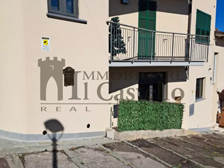 Immagine 13 di Appartamento in vendita  a Castiglione Del Lago