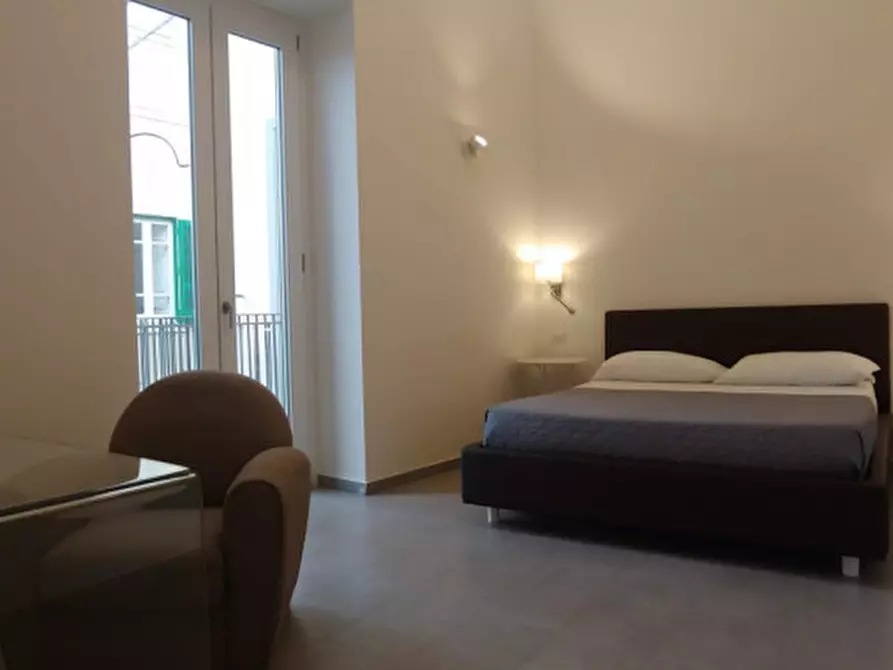 Immagine 5 di Palazzo in vendita  in via f. baele a Milazzo