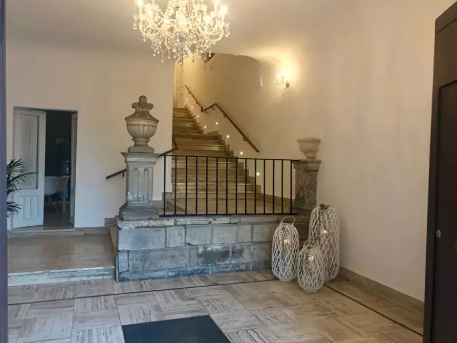 Immagine 9 di Palazzo in vendita  in via f. baele a Milazzo