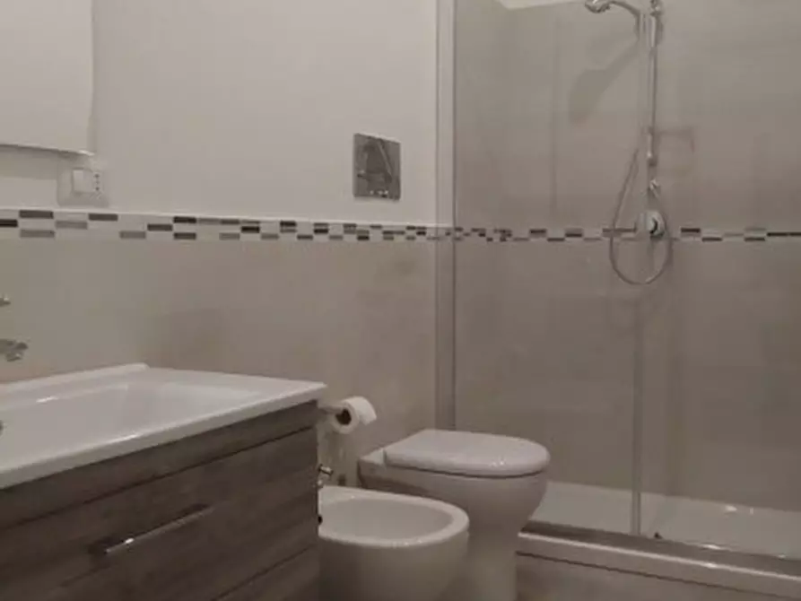 Immagine 20 di Palazzo in vendita  in via f. baele a Milazzo