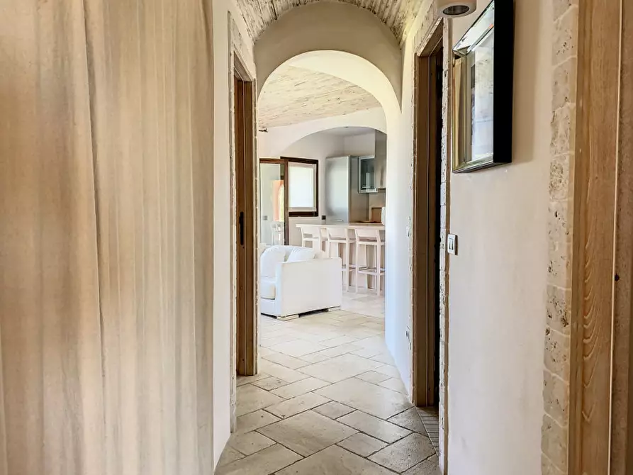 Immagine 11 di Appartamento in vendita  in la piazza del principe a Arzachena