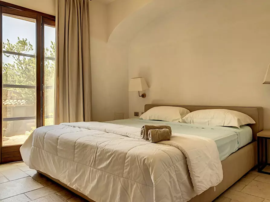 Immagine 13 di Appartamento in vendita  in la piazza del principe a Arzachena