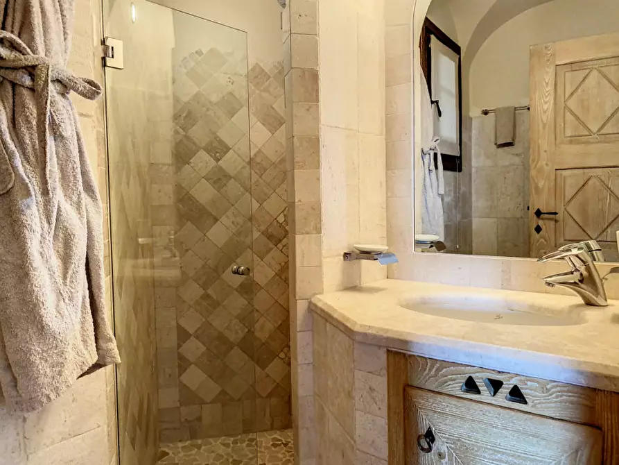 Immagine 17 di Appartamento in vendita  in la piazza del principe a Arzachena