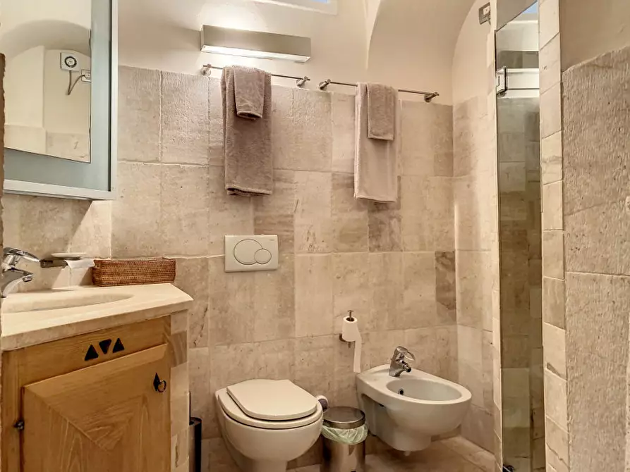 Immagine 19 di Appartamento in vendita  in la piazza del principe a Arzachena