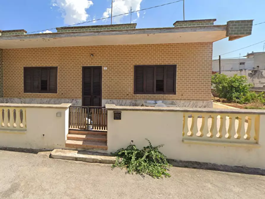 Immagine 5 di Appartamento in vendita  in VIA GIUSEPPE PISANELLI, 7 a Taurisano