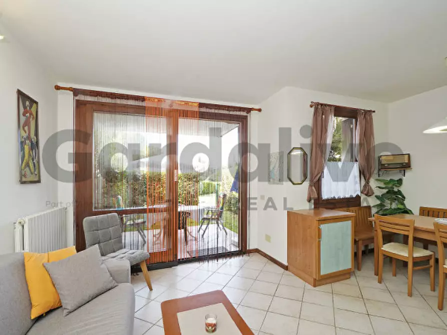 Immagine 3 di Appartamento in vendita  in Via Panoramica 90 a Gardone Riviera