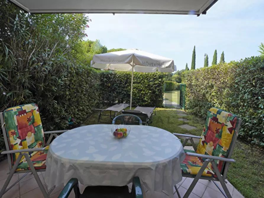 Immagine 8 di Appartamento in vendita  in Via Panoramica 90 a Gardone Riviera
