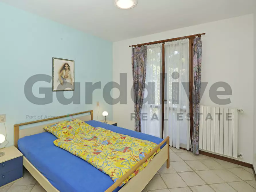 Immagine 10 di Appartamento in vendita  in Via Panoramica 90 a Gardone Riviera