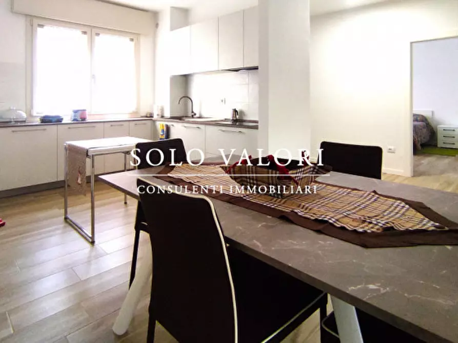 Immagine 3 di Casa bifamiliare in vendita  a Castelfranco Veneto