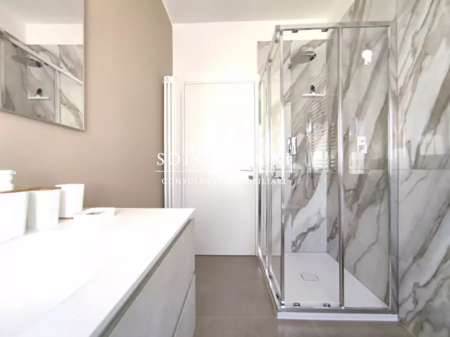 Immagine 10 di Casa bifamiliare in vendita  a Castelfranco Veneto