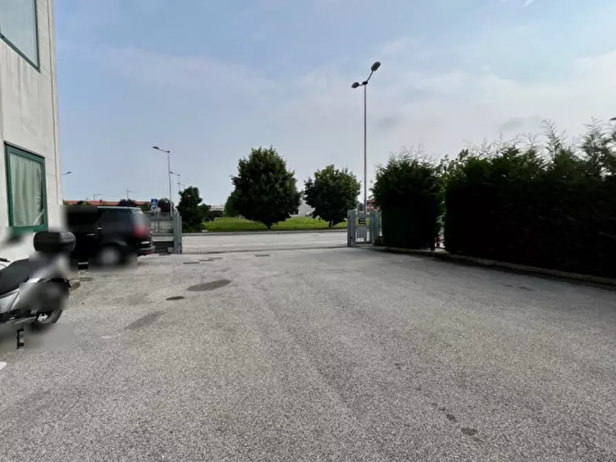Immagine 9 di Capannone industriale in affitto  in Via breda a Cadoneghe