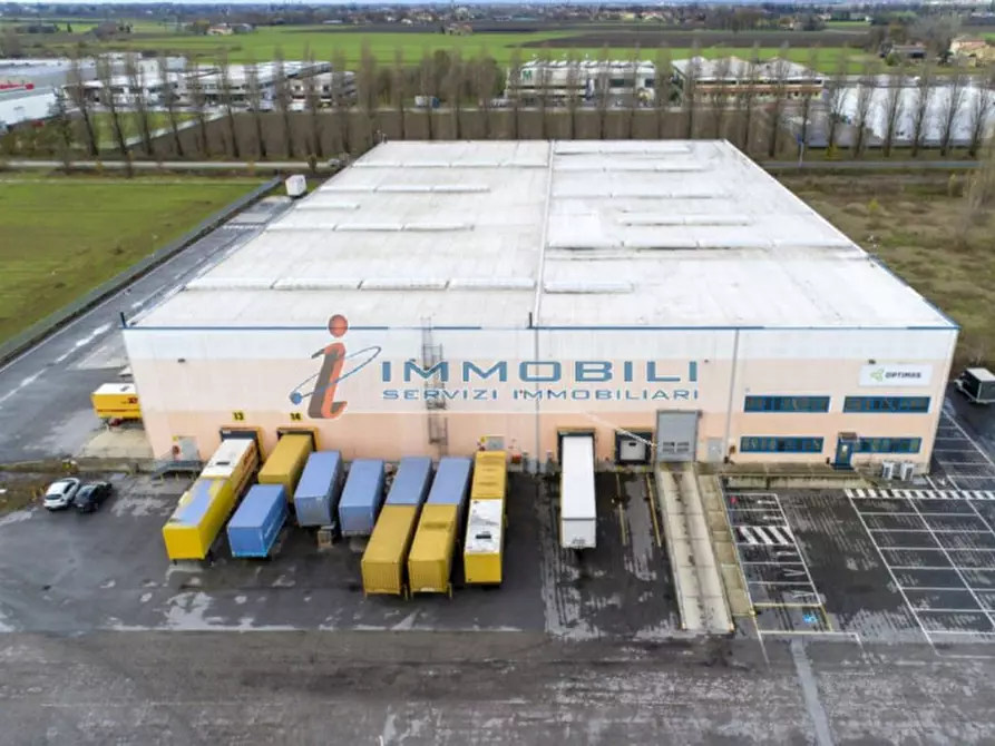 Immagine 3 di Laboratorio in affitto  in VIA COSTITUZIONE a Rolo