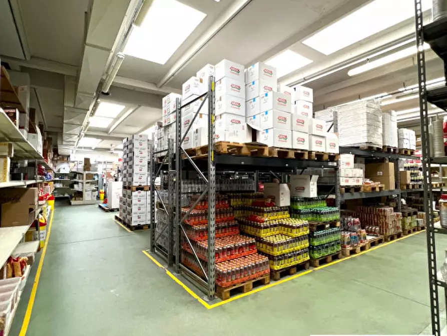 Immagine 7 di Capannone industriale in vendita  in Via Dante Alighieri a Stra