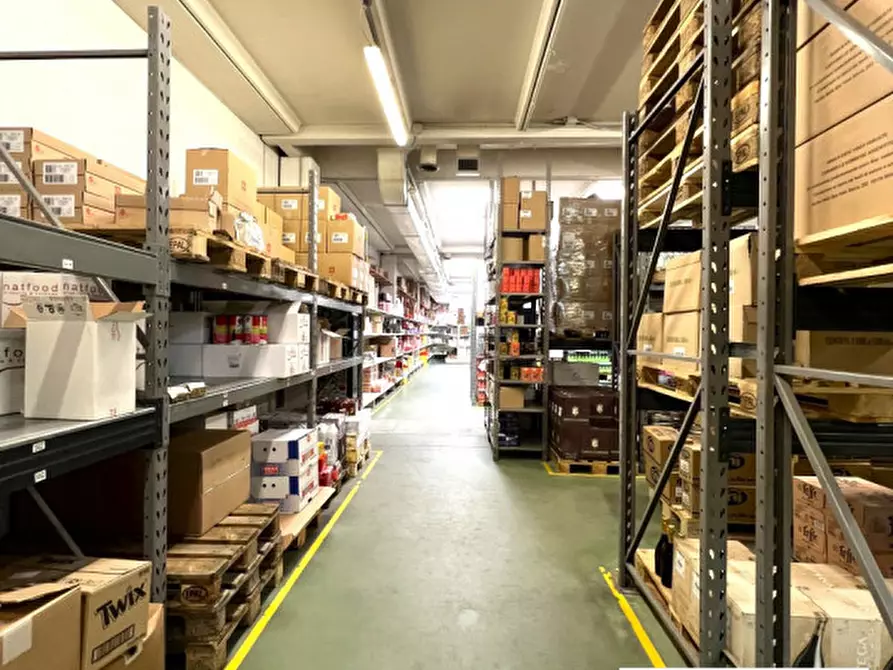 Immagine 8 di Capannone industriale in vendita  in Via Dante Alighieri a Stra