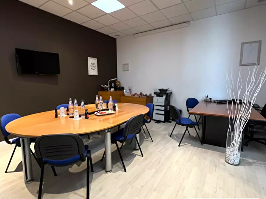 Immagine 12 di Capannone industriale in vendita  in Via Dante Alighieri a Stra