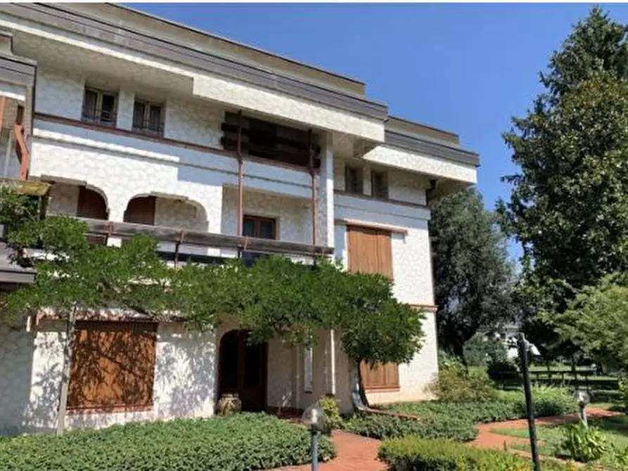 Immagine 1 di Casa indipendente in vendita  in Via Raboso a Moriago Della Battaglia