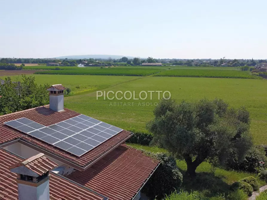 Immagine 5 di Villa in vendita  in via Ca' Falier a Asolo