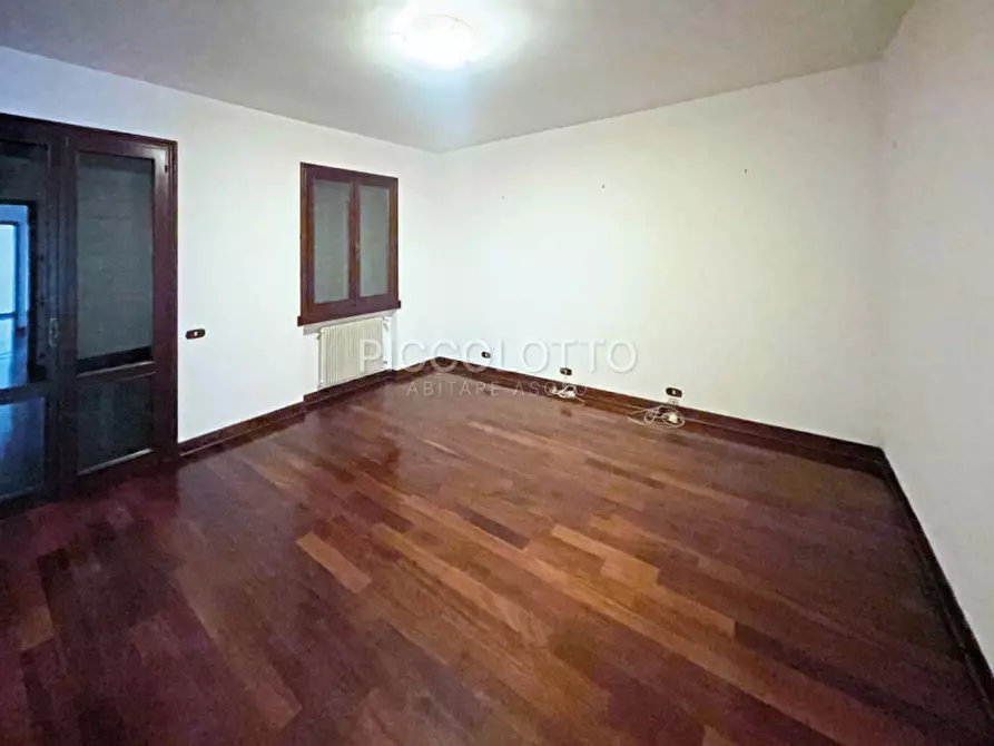 Immagine 16 di Villa in vendita  in via Ca' Falier a Asolo