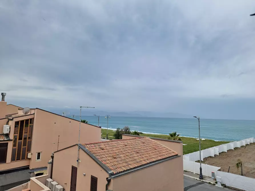 Immagine 8 di Appartamento in vendita  in VIA NETTUNO, 135 a Milazzo