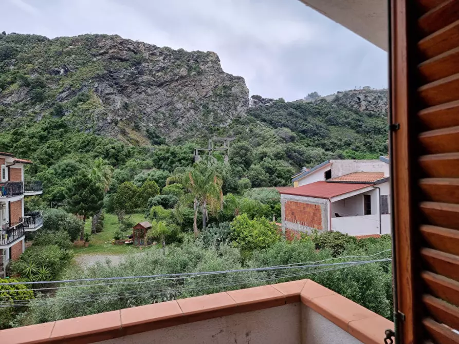 Immagine 15 di Appartamento in vendita  in VIA NETTUNO, 135 a Milazzo