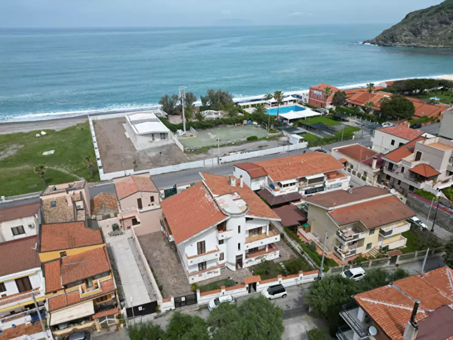 Immagine 26 di Appartamento in vendita  in VIA NETTUNO, 135 a Milazzo