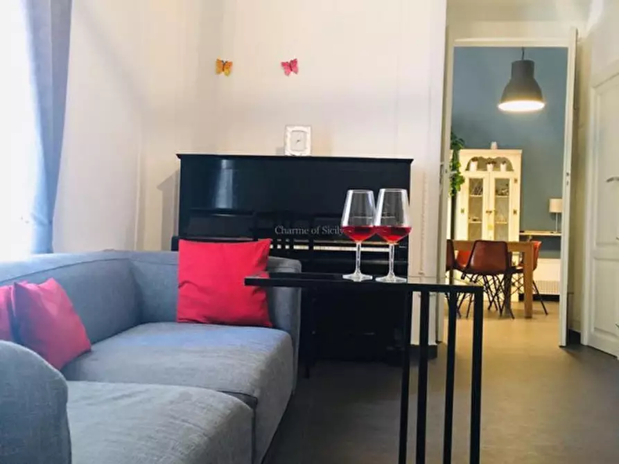 Immagine 9 di Appartamento in vendita  in Piazza del popolo 117 a Vittoria