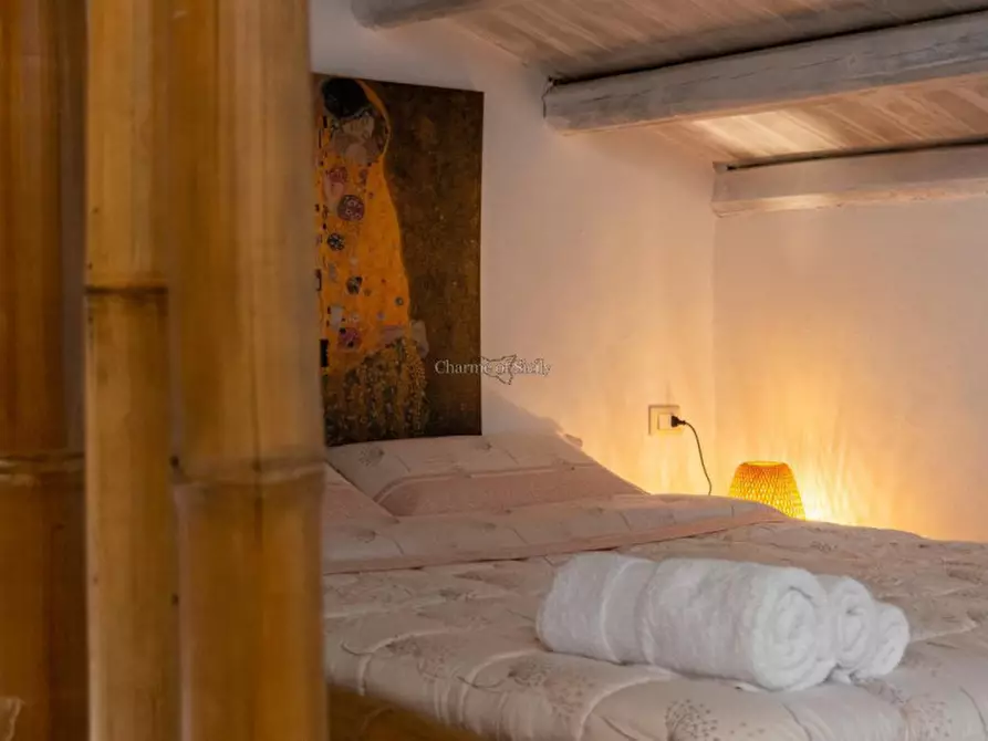 Immagine 17 di Appartamento in vendita  in Piazza del popolo 117 a Vittoria