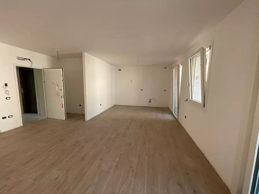 Immagine 6 di Appartamento in vendita  in via Botticelli a Selvazzano Dentro