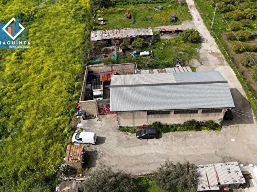 Immagine 9 di Magazzino in vendita  in c.da Pizzotto snc a Palagonia