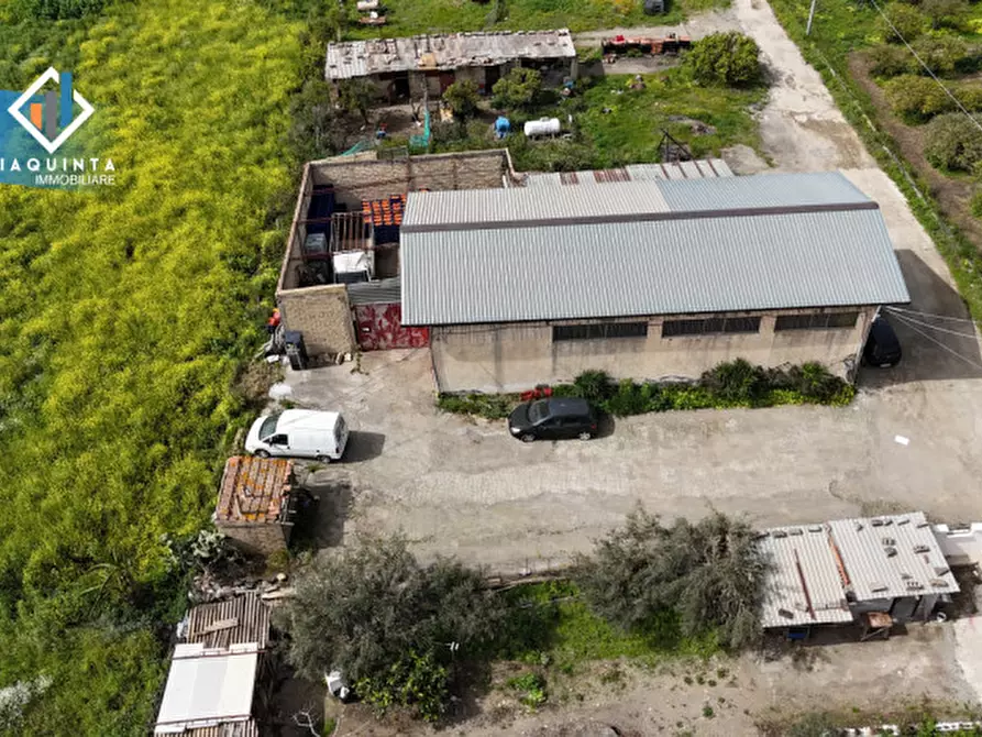 Immagine 12 di Magazzino in vendita  in c.da Pizzotto snc a Palagonia