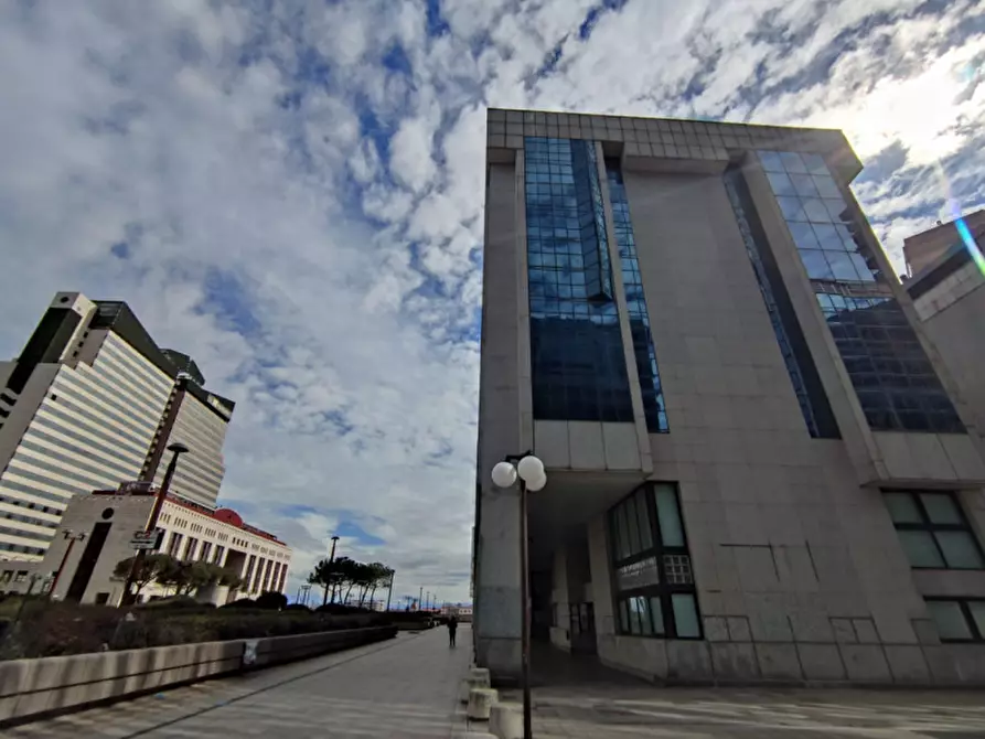 Immagine 8 di Ufficio in vendita  in Centro Direzionale a Napoli