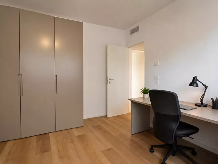 Immagine 11 di Appartamento in affitto  in Viale Guglielmo Pecori Giraldi a Vicenza