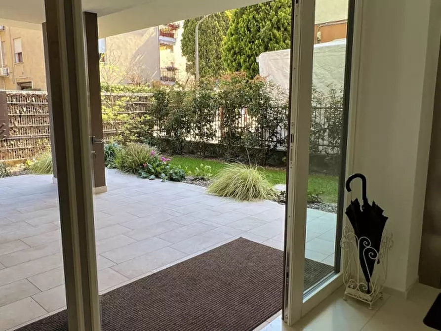 Immagine 22 di Appartamento in affitto  in Viale Guglielmo Pecori Giraldi a Vicenza