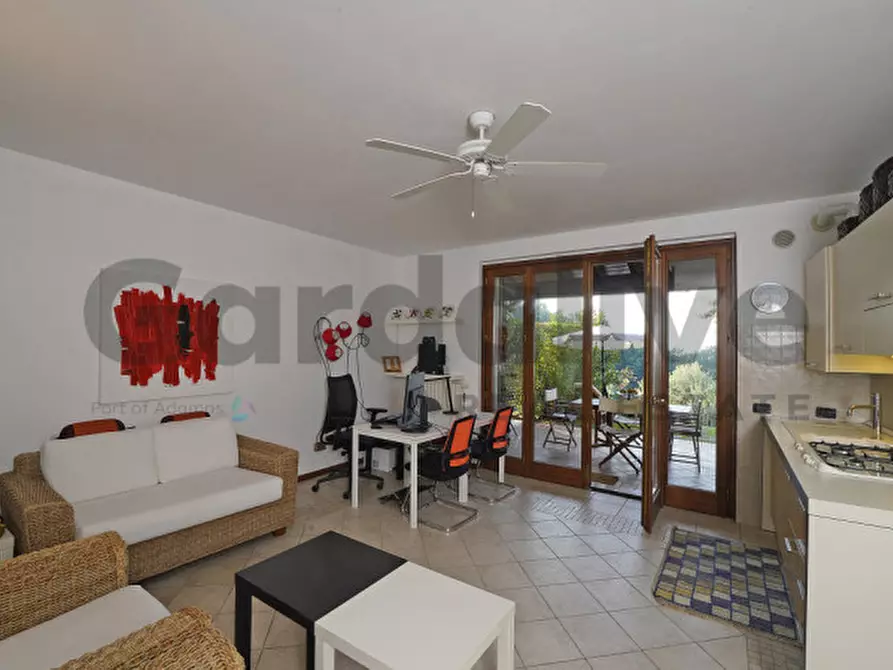 Immagine 12 di Appartamento in vendita  in Via Panoramica 43 a Gardone Riviera