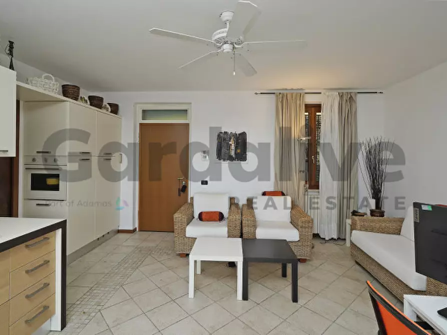 Immagine 17 di Appartamento in vendita  in Via Panoramica 43 a Gardone Riviera