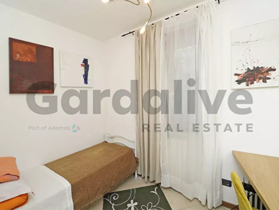 Immagine 21 di Appartamento in vendita  in Via Panoramica 43 a Gardone Riviera