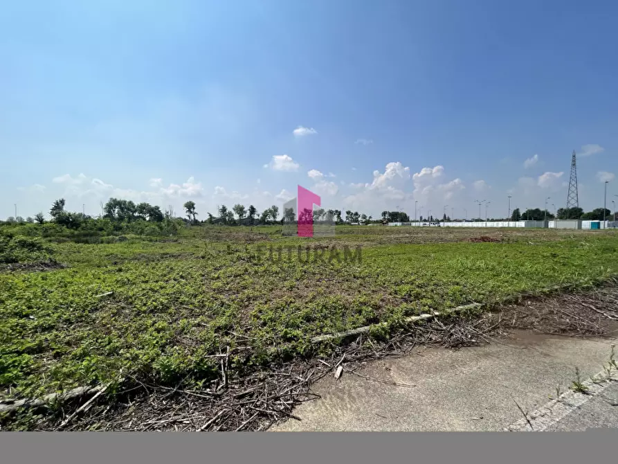 Immagine 24 di Terreno in vendita  in Via Guido Rossa a Piazzola Sul Brenta