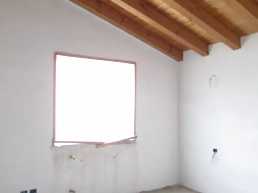 Immagine 19 di Casa bifamiliare in vendita  a Arcade