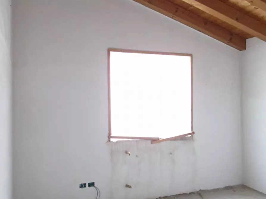 Immagine 20 di Casa bifamiliare in vendita  a Arcade