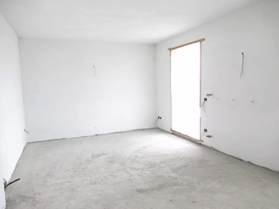 Immagine 30 di Casa bifamiliare in vendita  a Arcade