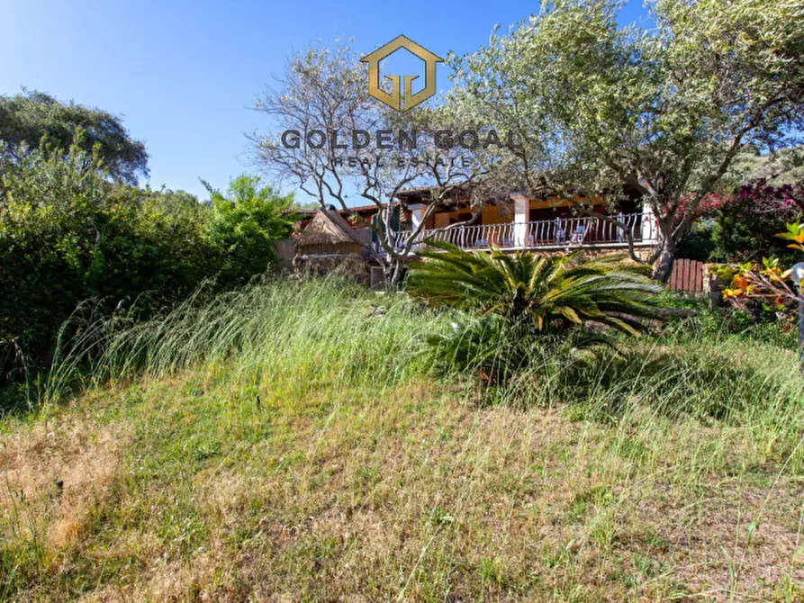 Immagine 29 di Villetta a schiera in vendita  in Via dei Giacinti a Budoni