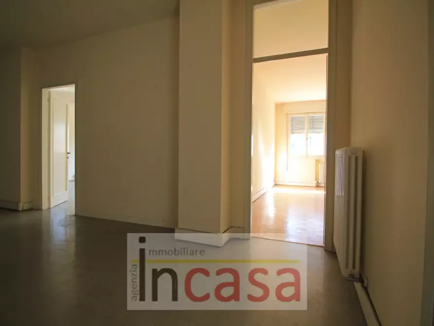 Immagine 2 di Ufficio in vendita  in Via Cesare Battisti a San Donà Di Piave