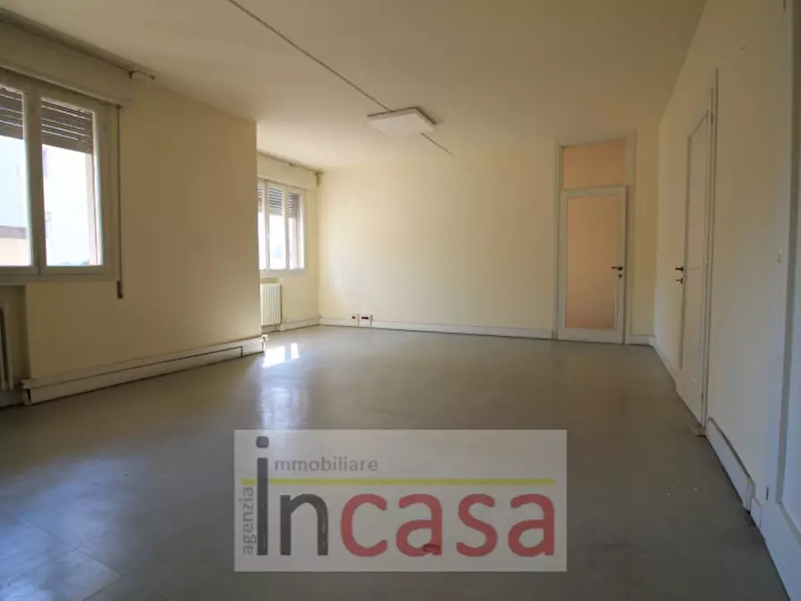 Immagine 4 di Ufficio in vendita  in Via Cesare Battisti a San Donà Di Piave