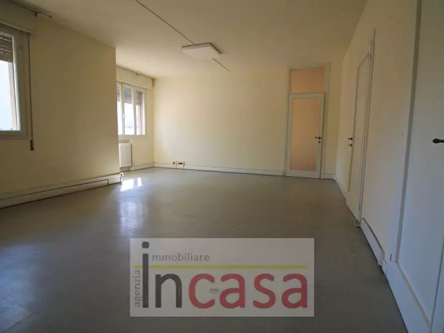 Immagine 6 di Ufficio in vendita  in Via Cesare Battisti a San Donà Di Piave