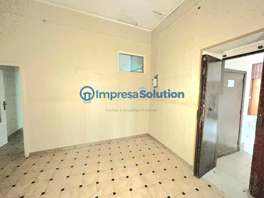 Immagine 6 di Appartamento in vendita  in Via Salvator Rosa a Napoli